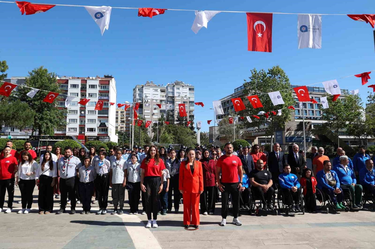 ANTALYA BÜYÜKŞEHİR BELEDİYESİ BAŞKAN VEKİLİ BÜŞRA ÖZDEMİR, 19 MAYIS ATATÜRK'Ü ANMA, GENÇLİK VE...