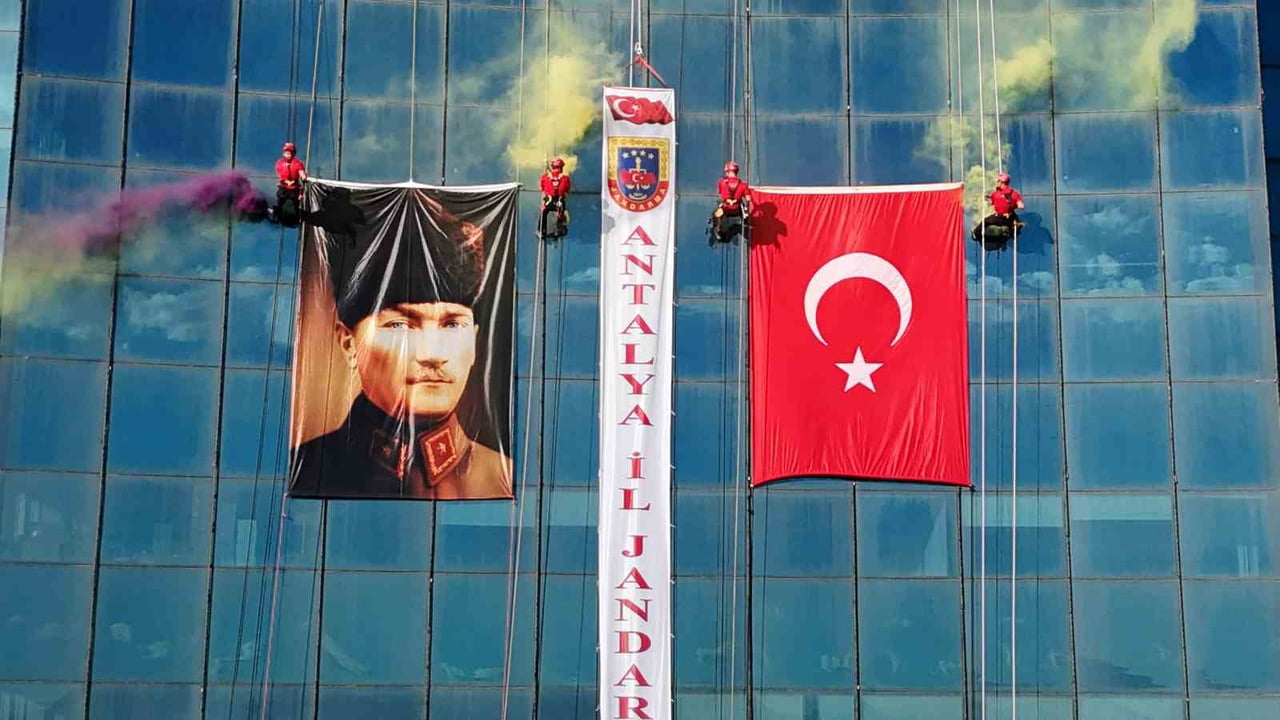 ANTALYA İL JANDARMA KOMUTANLIĞI JANDARMA KOMANDO ARAMA KURTARMA TİMİ (JAK), 19 MAYIS GENÇLİK VE...