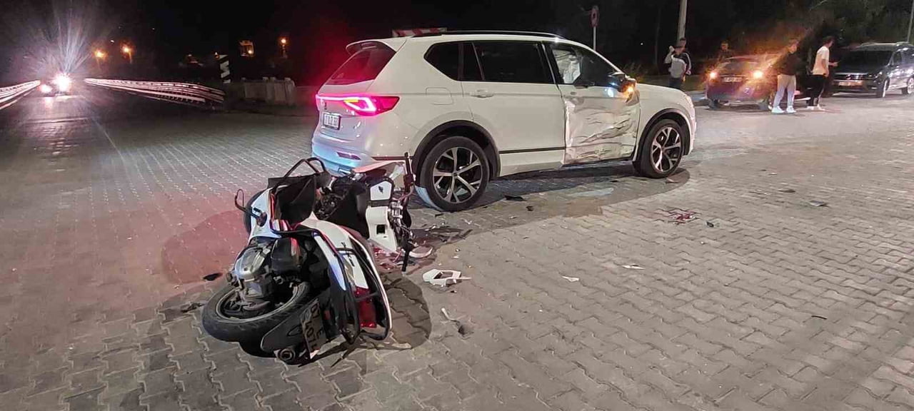 ANTALYA’NIN GAZİPAŞA İLÇESİNDE MEYDANA GELEN TRAFİK KAZASINDA MOTOSİKLET SÜRÜCÜSÜ AĞIR...