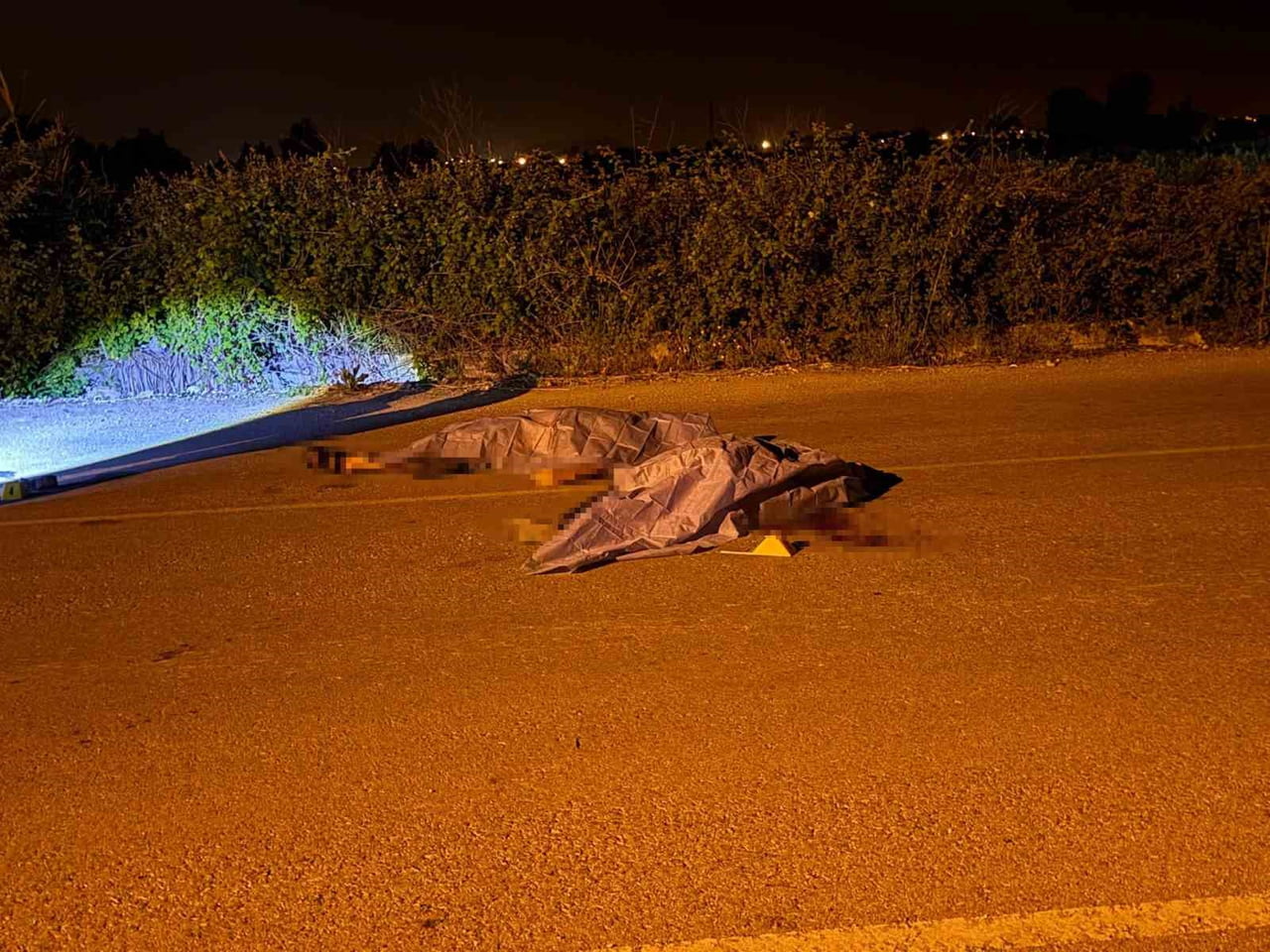 ANTALYA’NIN SERİK İLÇESİNDE YOL VERME VE SELLEKTÖR YAPMA NEDENİYLE ÇIKAN TARTIŞMADA 3 KİŞİYİ...
