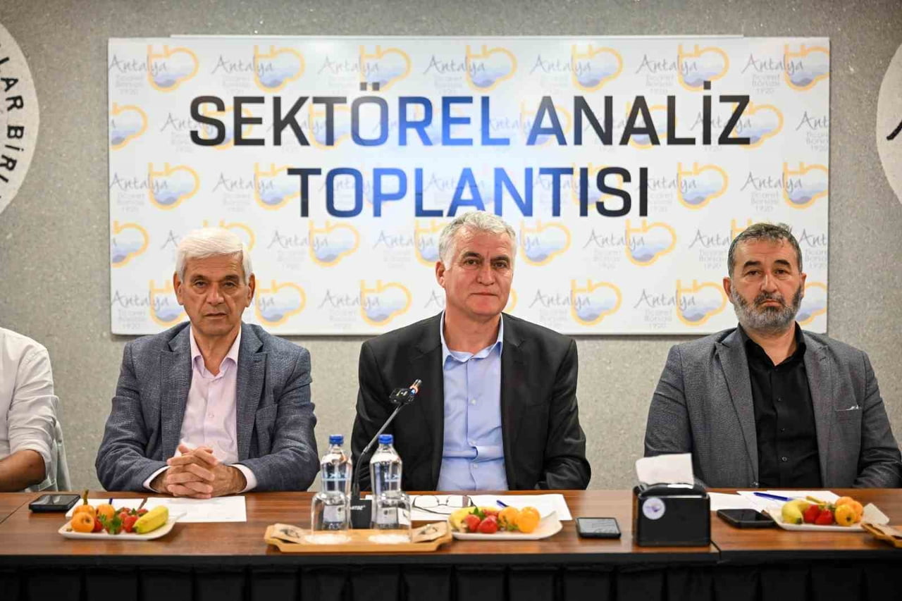ANTALYA TİCARET BORSASI (ATB), BUĞDAY HASADI ÖNCESİNDE "HUBUBAT HASADI ÖNCESİ SEKTÖREL ANALİZ...