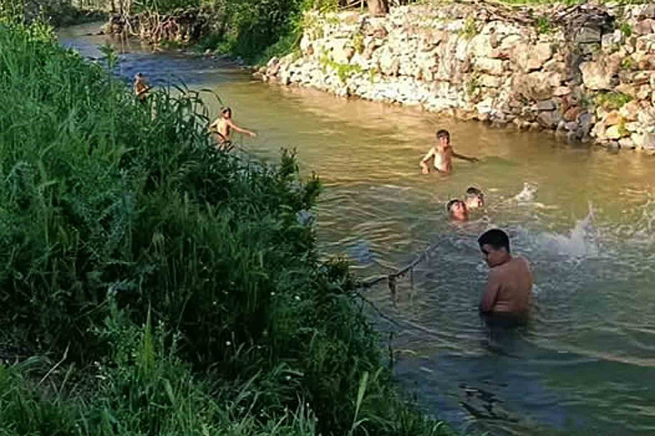 ARABAN’DA YILLAR SONRA AKAN DERELER EN ÇOK ÇOCUKLARI SEVİNDİRDİ