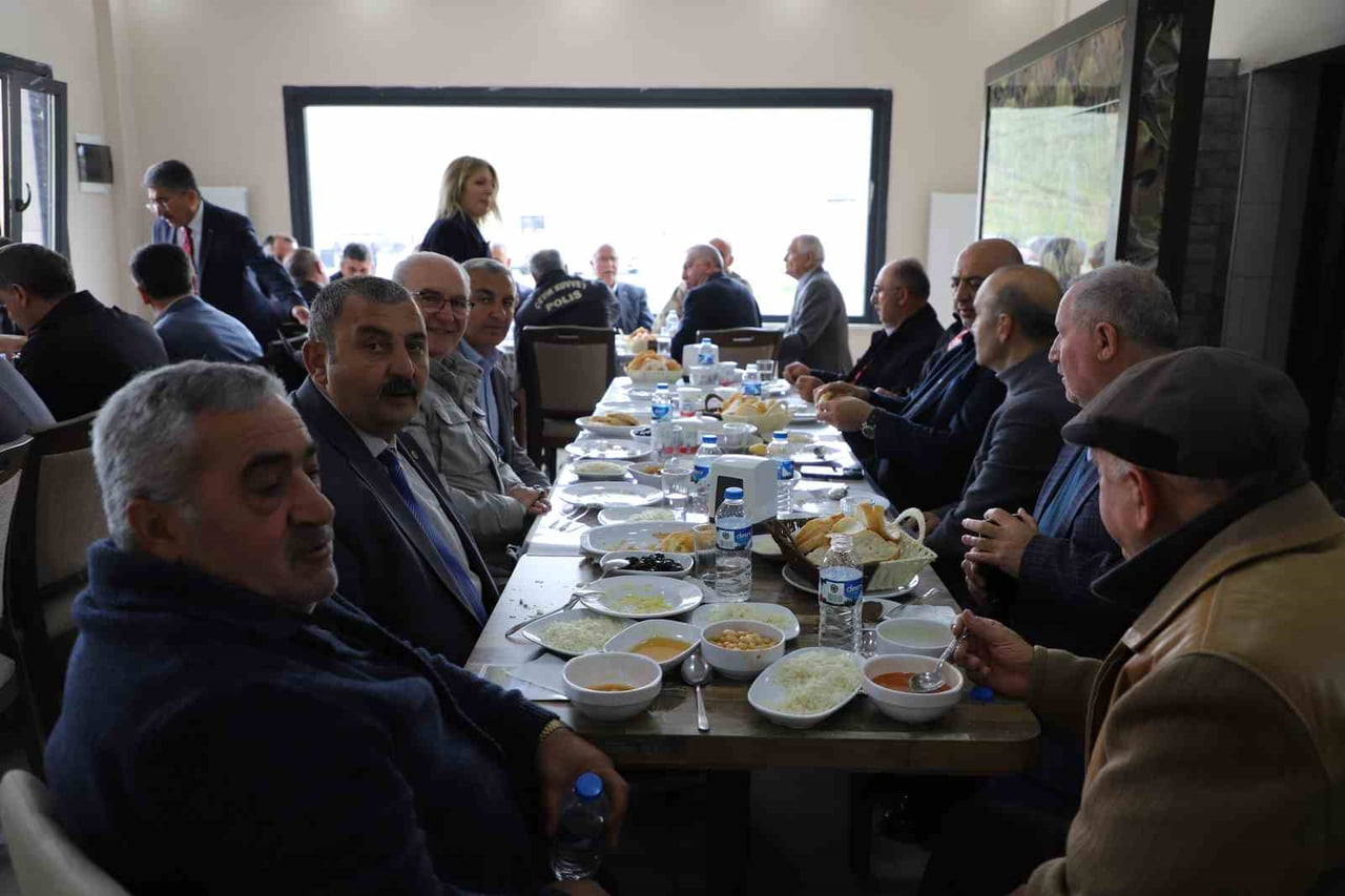 ARDAHAN'DA TÜRK MUTFAĞI HAFTASI COŞKUSU. (OLGUN YILDIZ/ARDAHAN-İHA)