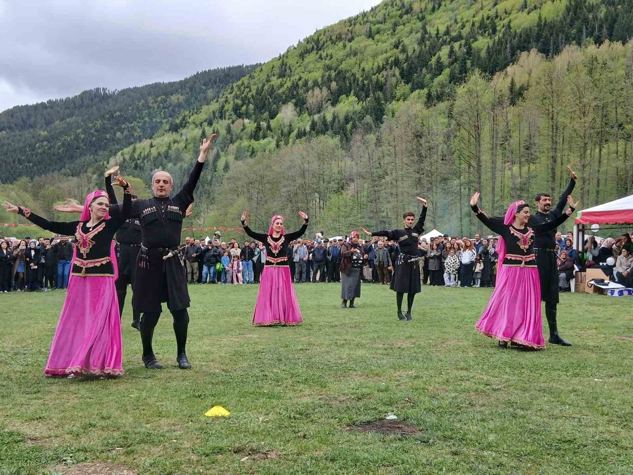 ARDAHAN’IN POSOF İLÇESİNDE, 19 MAYIS ATATÜRK’Ü ANMA, GENÇLİK VE SPOR BAYRAMI DÜZENLENEN GÖRKEMLİ...