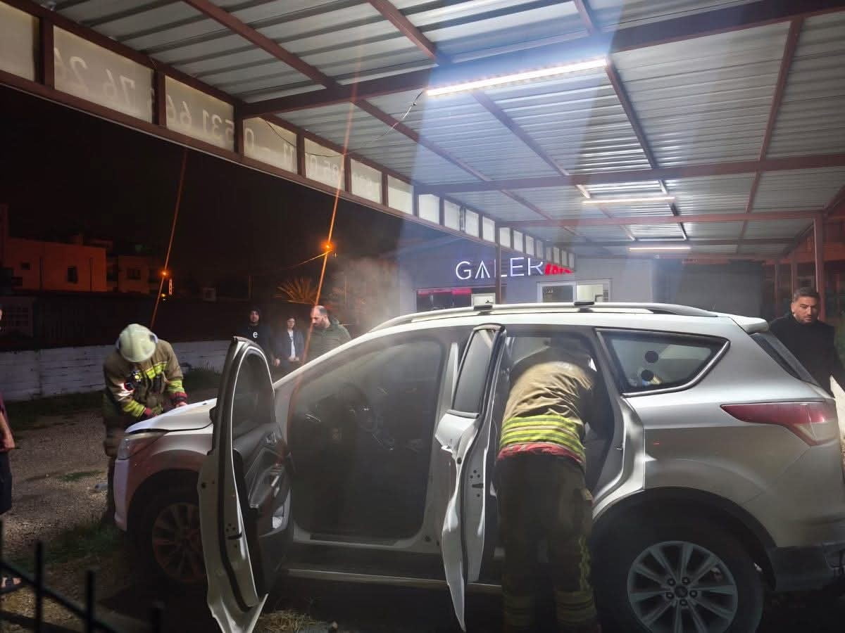 ASA ARSUZ'DA ARAÇ YANGINI (FOTOĞRAFLI) CEMAL KILINÇ HATAY (İHA) - HATAY’DA SEYİR HALİNDEYKEN MOTOR...