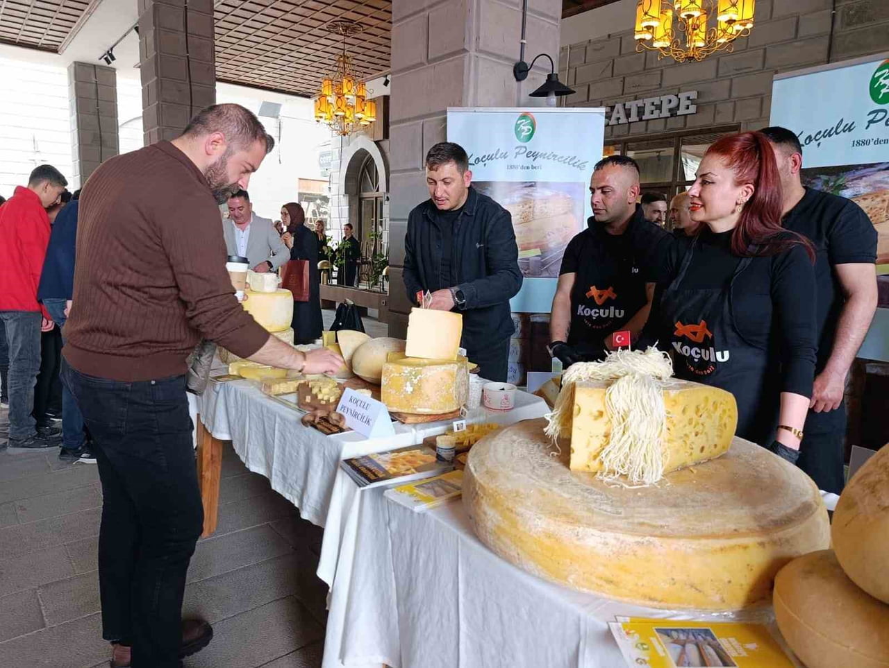 ASIRLIK TARİFLERLE TÜRK MUTFAĞI KARS’TA TANITILDI(KARS-İHA)