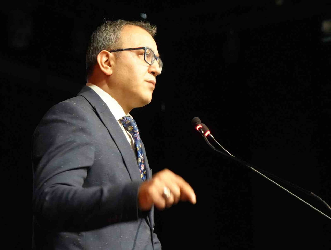 ATATÜRK ÜNİVERSİTESİ HUKUK FAKÜLTESİ’NİN 2026 MEZUNLARI İÇİN DÜZENLENEN PROGRAMA KATILAN ERZURUM...