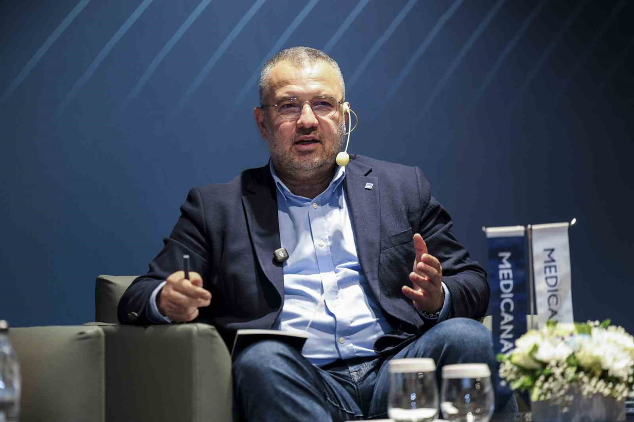 AXA SİGORTA CEO’SU YAVUZ ÖLKEN