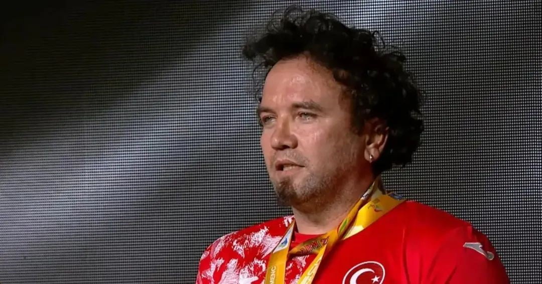 AYAKTA YARIŞAN ENGELLİLER KATEGORİSİNDE +80 KİLODA MÜCADELE EDEN MURAT CIRIK DA RAKİPLERİNİ GERİDE...