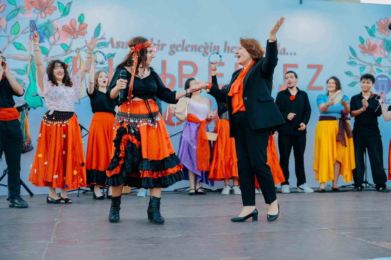 AYDIN'IN DİDİM İLÇESİNDE BAHARIN HABERCİSİ HIDIRELLEZ, DİDİM BELEDİYESİ TARAFINDAN DÜZENLENEN...