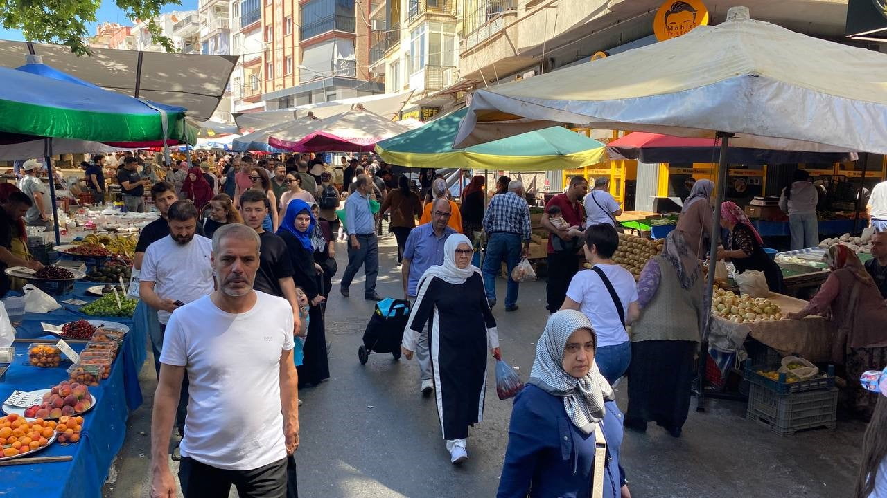 AYDIN'IN EFELER İLÇESİNDE KURBAN BAYRAMI ARİFESİNİN SALI GÜNÜNE DENK GELMESİ, TARİHİ SALI...