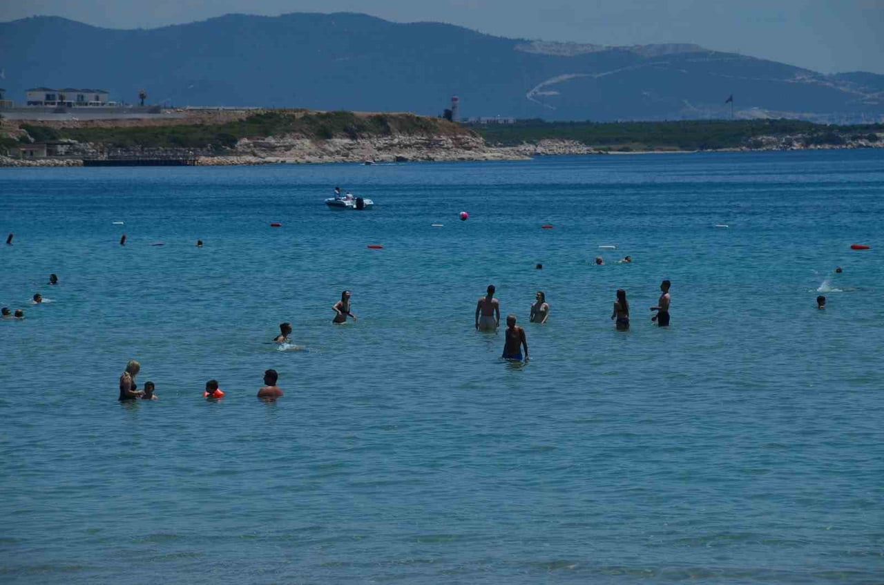 AYDIN'IN TURİSTİK İLÇESİ DİDİM, 9 GÜNLÜK BAYRAM TATİLİNİ FIRSATA ÇEVİRENLERLE DOLUP TAŞTI. GÜZEL...