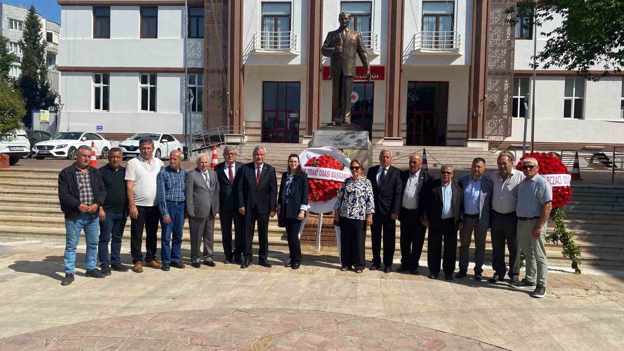 AYDIN’DA ÇİFTÇİLER GÜNLERİNİ KUTLUYOR