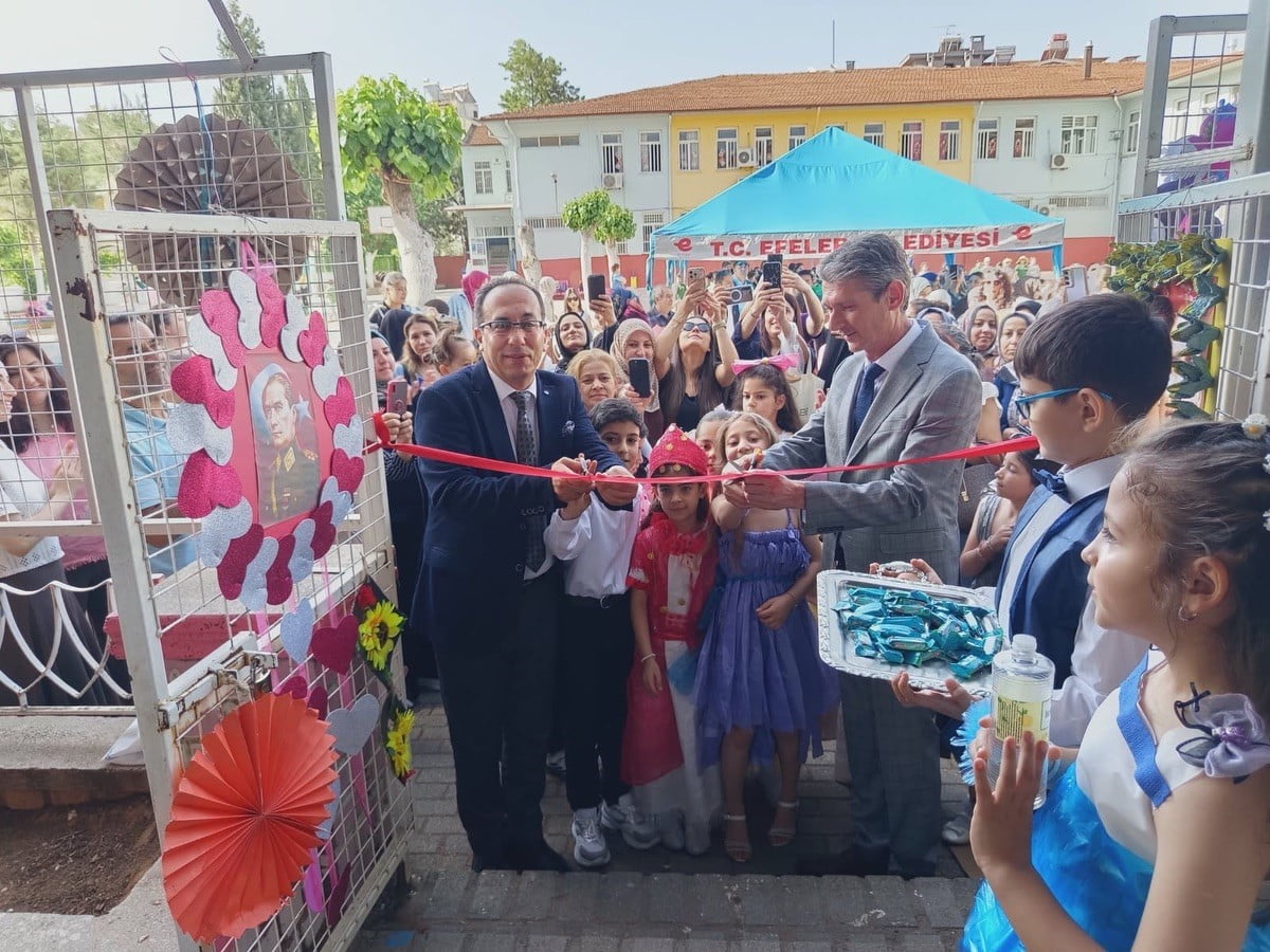 AYDIN’DA YÖRÜK ALİ EFE İLKOKULU TARAFINDAN DÜZENLENEN 'SIFIR ATIK DEFİLE VE SERGİSİ'NDE...