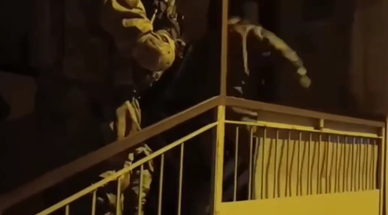 AYDIN İL JANDARMA KOMUTANLIĞI EKİPLERİNCE 8 İLÇEDE 105 ŞÜPHELİYE YÖNELİK EŞ ZAMANLI UYUŞTURUCU...
