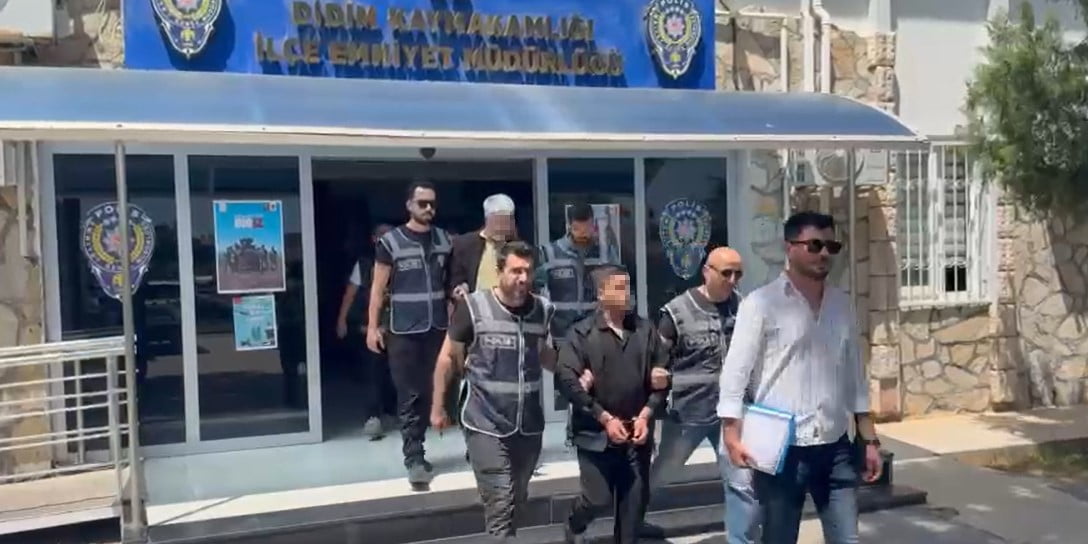 AYDIN’IN DİDİM İLÇESİNDE KENDİLERİNİ MİLLİ İSTİHBARAT TEŞKİLATI (MİT) GÖREVLİSİ OLARAK TANITARAK...