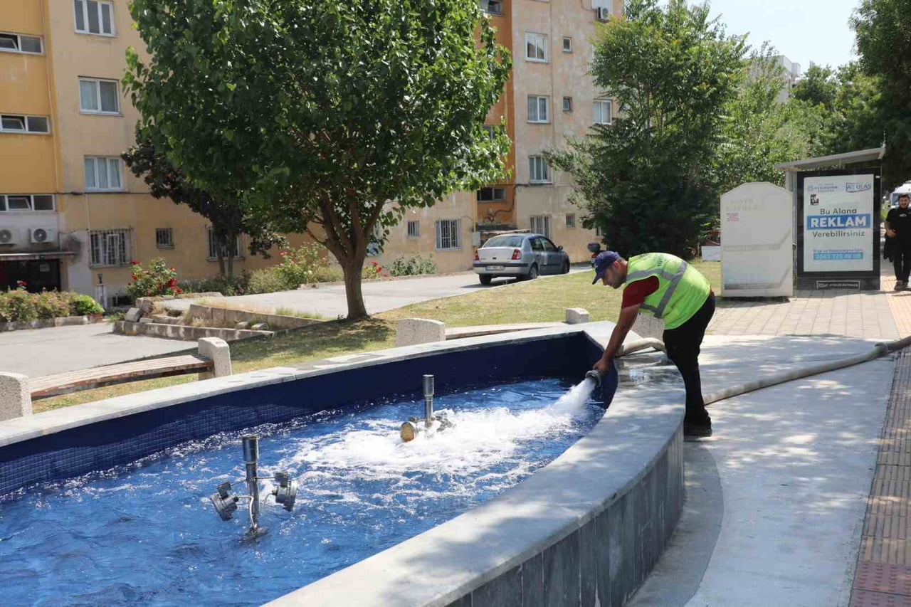 AYDIN’IN SÖKE İLÇESİNDE AYDIN BÜYÜKŞEHİR BELEDİYESİ EKİPLERİNCE ATIL DURUMDAKİ HAVUZLARDA BAKIM VE...