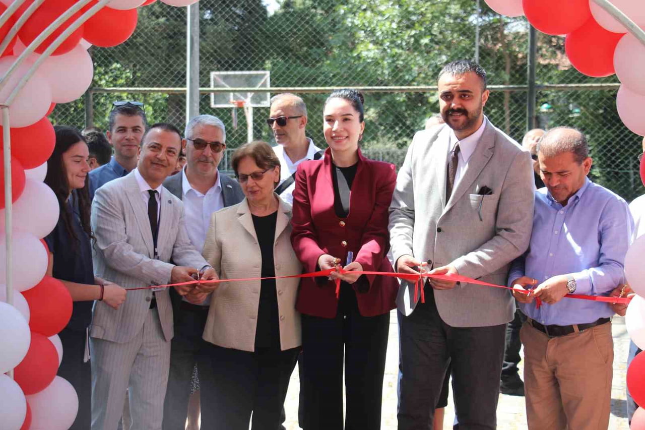AYDIN LİSESİ'NDE BİLİM FUARI AÇILDI