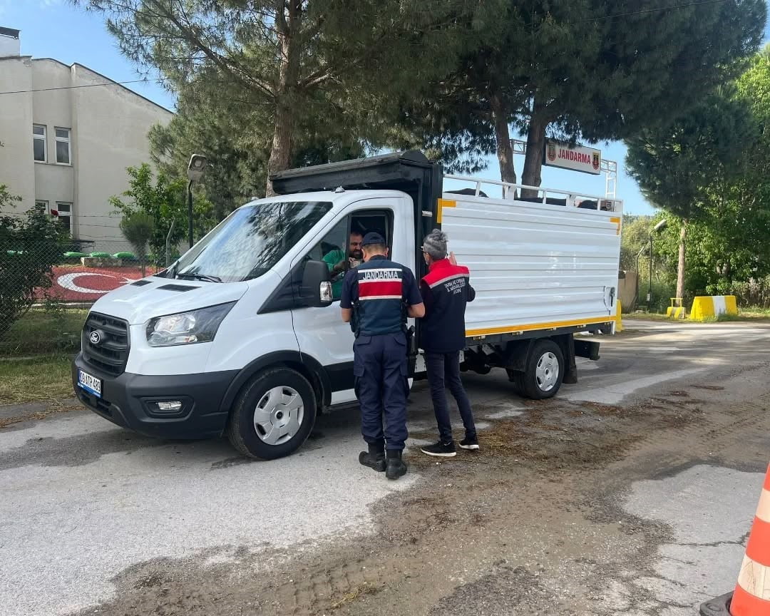 AYDIN TARIM VE ORMAN İL MÜDÜRLÜĞÜ EKİPLERİ, KURBAN BAYRAMI ÖNCESİNDE BULAŞICI HAYVAN...