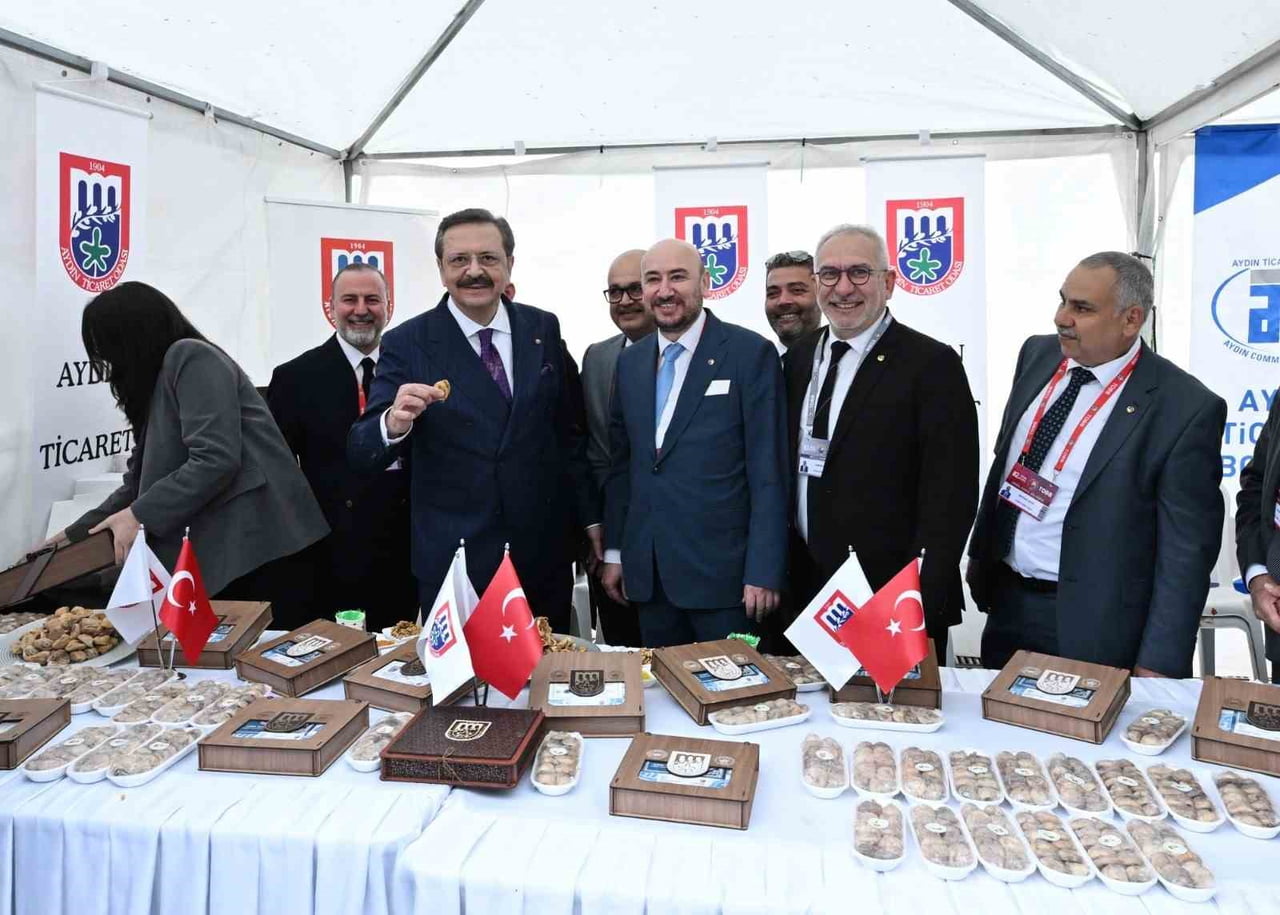 AYDIN TİCARET ODASI (AYTO) STANDINDA TANITILAN COĞRAFİ İŞARETLİ AYDIN İNCİRİ, TÜRKİYE ODALAR VE...