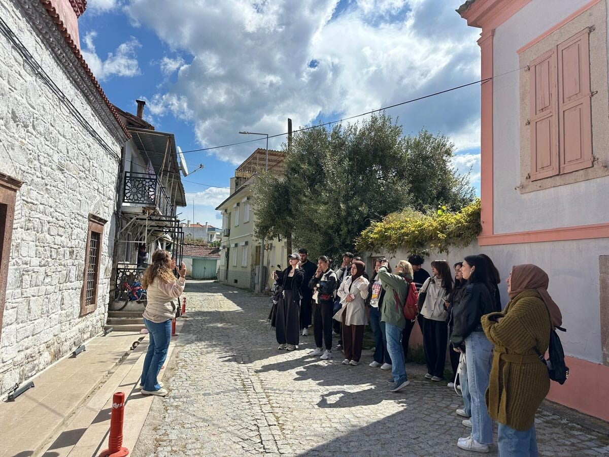 AYVALIK VE ALTINOVA’DA KÜLTÜREL MİRAS YOLCULUĞU