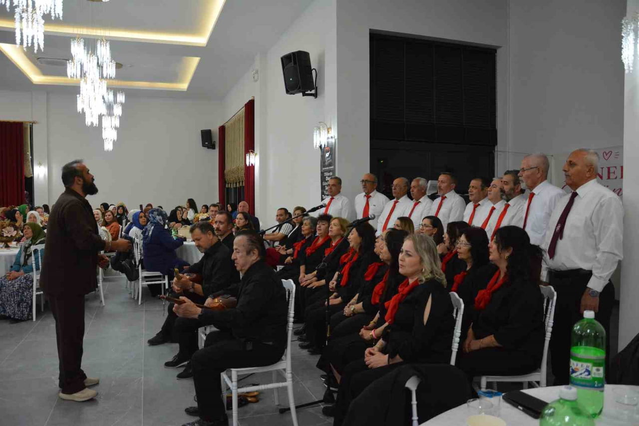 BABADAĞ BELEDİYESİ TARAFINDAN DÜZENLENEN ANNELER GÜNÜ PROGRAMI, YOĞUN KATILIM VE BÜYÜK BİR...