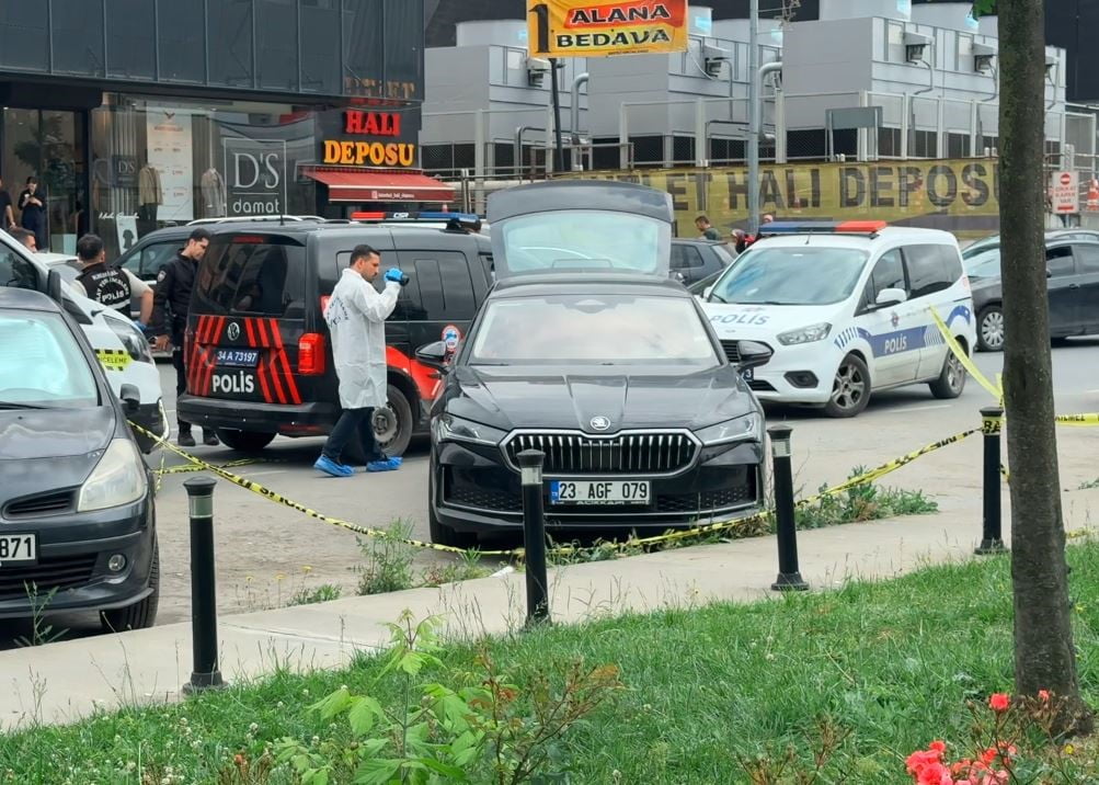 BAĞCILAR’DA KENDİSİNDEN HABER ALINAMAYAN BİR EV TEKSTİLİ MAĞAZASI SAHİBİ, PARK HALİNDEKİ...