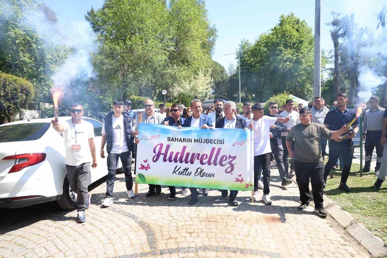 BAHARIN GELİŞİNİ VE BEREKETİ SİMGELEYEN OLAN HIDIRELLEZ, EFELER BELEDİYESİ’NİN EV SAHİPLİĞİNDE...