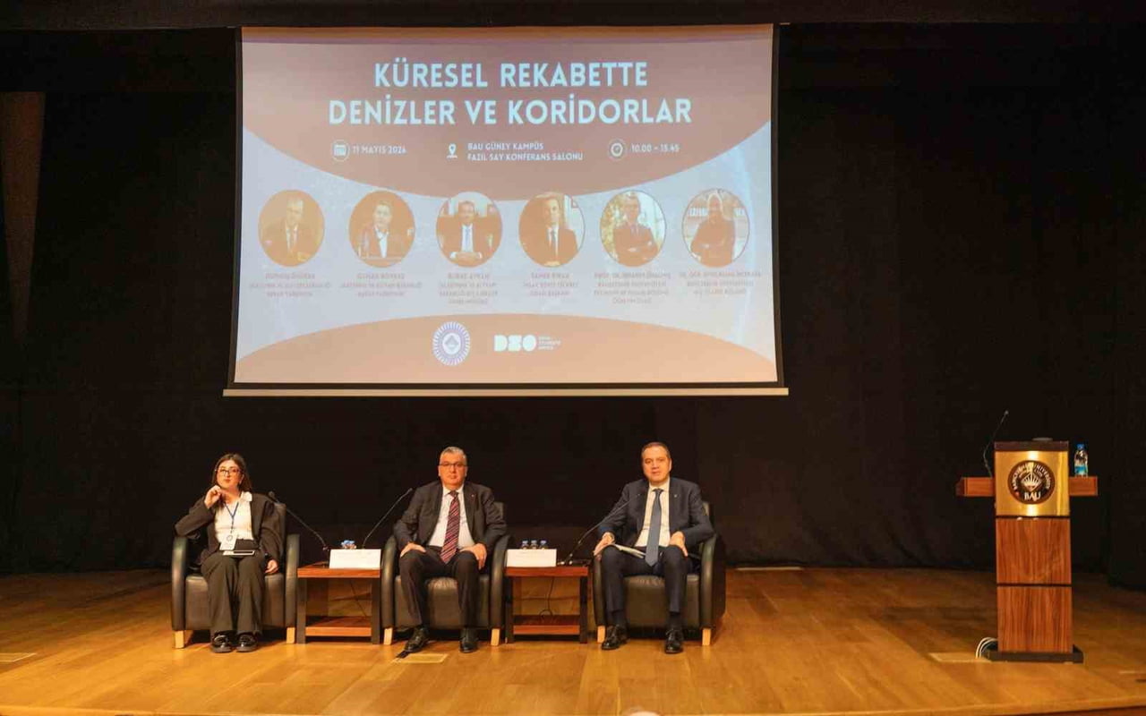 BAHÇEŞEHİR ÜNİVERSİTESİ (BAU) 'KÜRESEL REKABETTE DENİZLER VE KORİDORLAR’ PANELİNE EV SAHİPLİĞİ...
