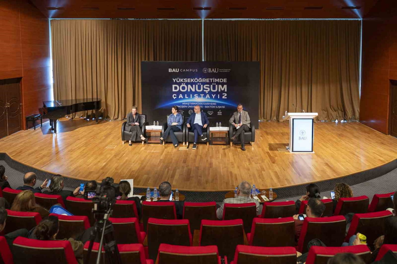 BAHÇEŞEHİR ÜNİVERSİTESİNDE DÜZENLENEN "YÜKSEKÖĞRETİM ÇALIŞTAYI 2"DE, ÜNİVERSİTE-SEKTÖR...