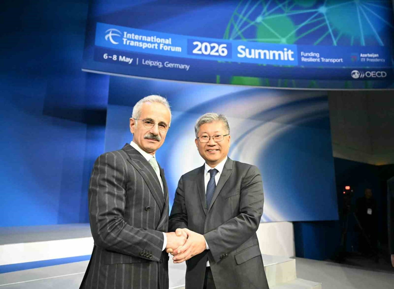 BAKAN URALOĞLU, TEMASLARI ÇERÇEVESİNDE 2026 ULUSLARARASI ULAŞTIRMA FORUMU (ITF) KAPSAMINDA...