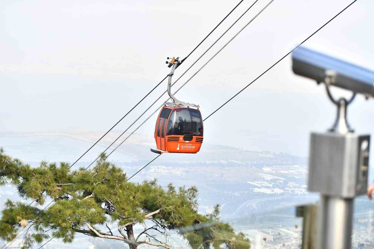 BALÇOVA TELEFERİK TESİSLERİ’NDE YAZ DÖNEMİYLE BİRLİKTE ZİYARET SAATLERİ UZATILDI