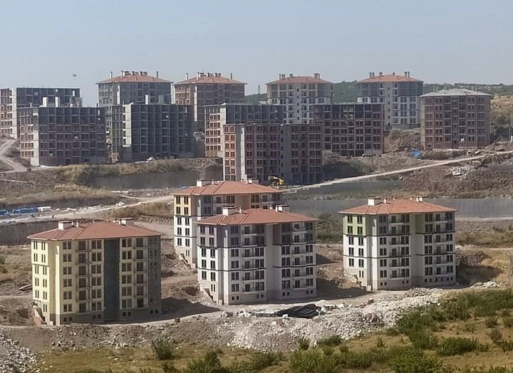 BALIKESİR'DE NİSAN AYINDA 2 BİN 710 KONUT SATILDI (İHA ARŞİVİ)
