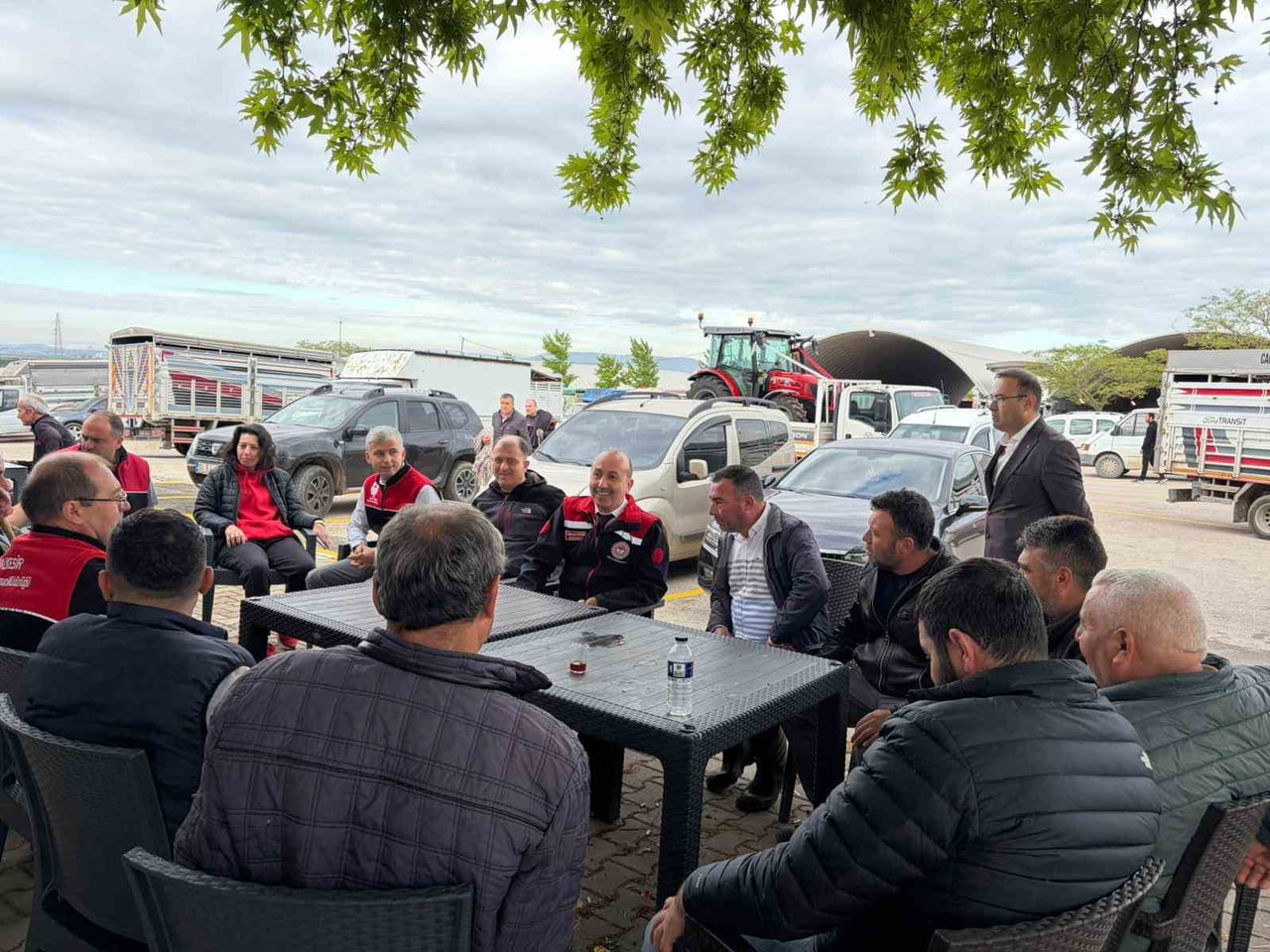 BALIKESİR TARIM İL MÜDÜRÜ DR. HÜSEYİN DÜZGÜN, İL GENELİNDE 27 MEZBAHA VE KURBAN BAYRAMI...