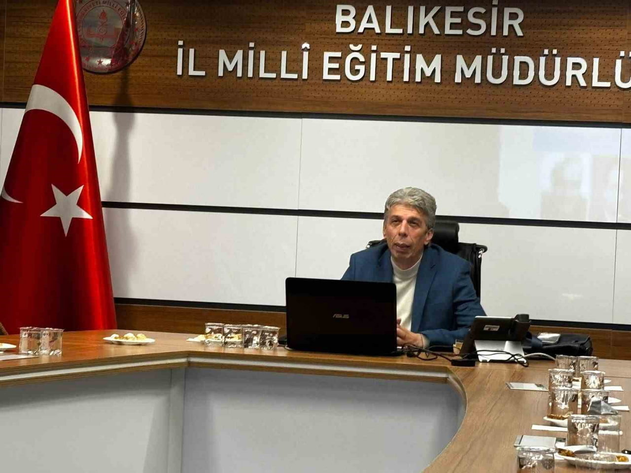 BALIKESİR ÜNİVERSİTESİ NECATİBEY EĞİTİM FAKÜLTESİ ÖĞRETİM ÜYESİ PROF. DR. ERTAN...