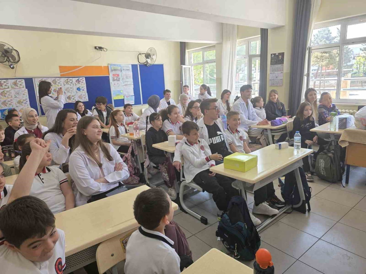BALIKESİRLİ ÇOCUKLARDAN ÇEVREYE BÜYÜK ADIM