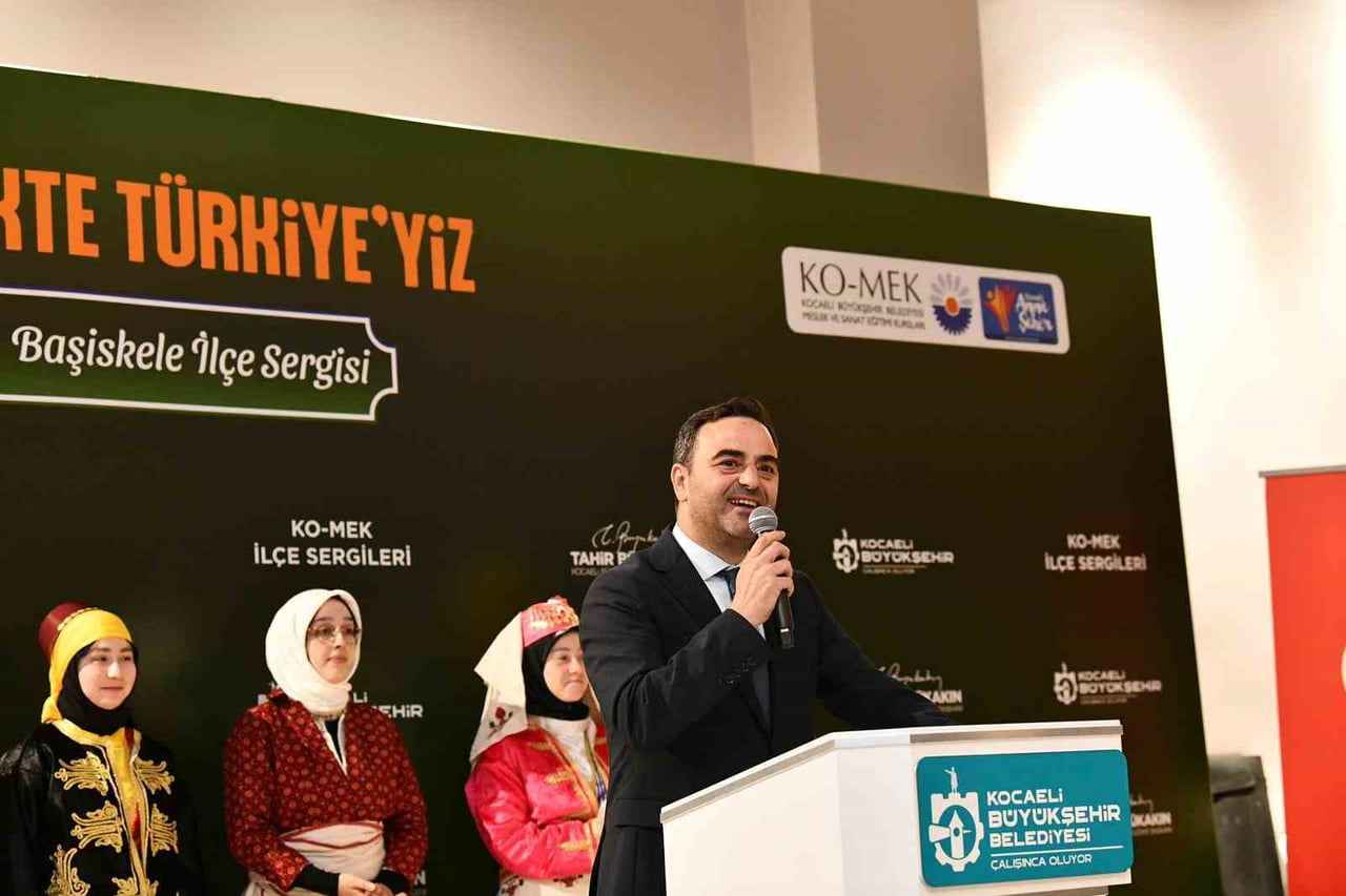 BAŞİSKELE BELEDİYE BAŞKANI YASİN ÖZLÜ, DAHA ÖNCE KÖRFEZ MAHALLESİ MAHMUT ÇAVUŞ CADDESİ'NDE AÇILAN...