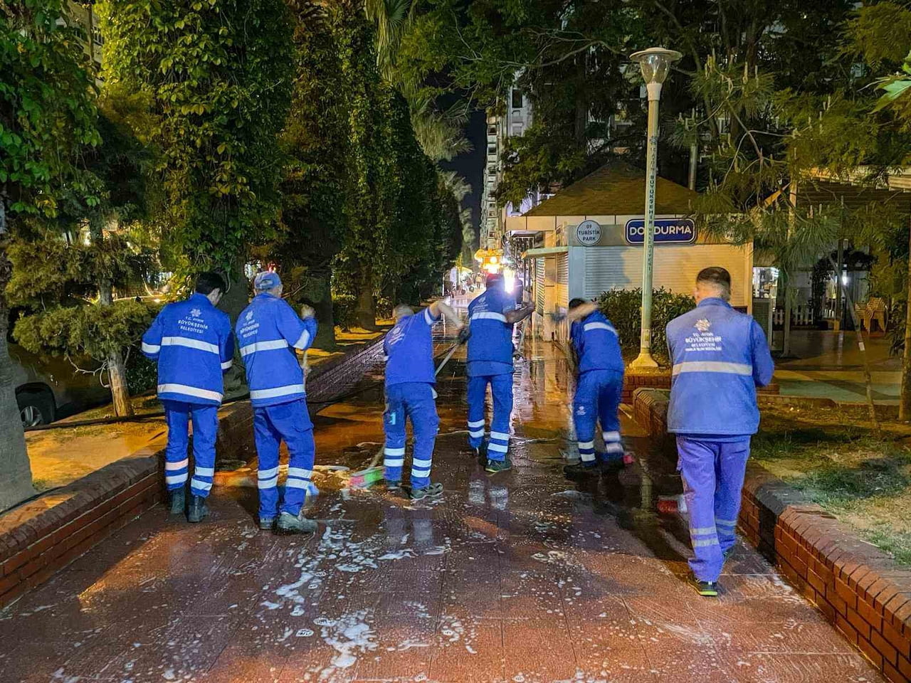 BAŞKAN ÇERÇİOĞLU: "GECE GÜNDÜZ DEMEDEN ÇALIŞIYORUZ"