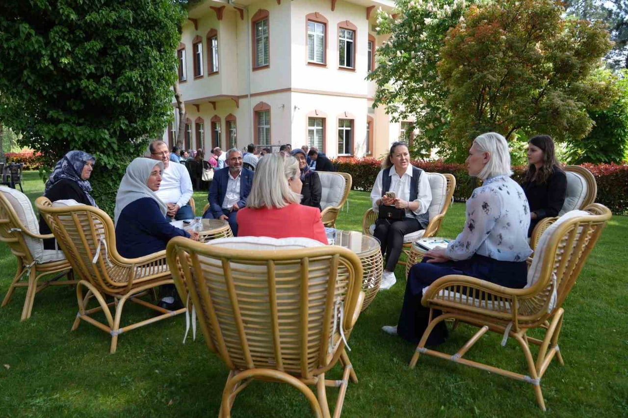 BAŞKAN SUBAŞI, HALK GÜNÜ’NDE VATANDAŞLARI DİNLEDİ
