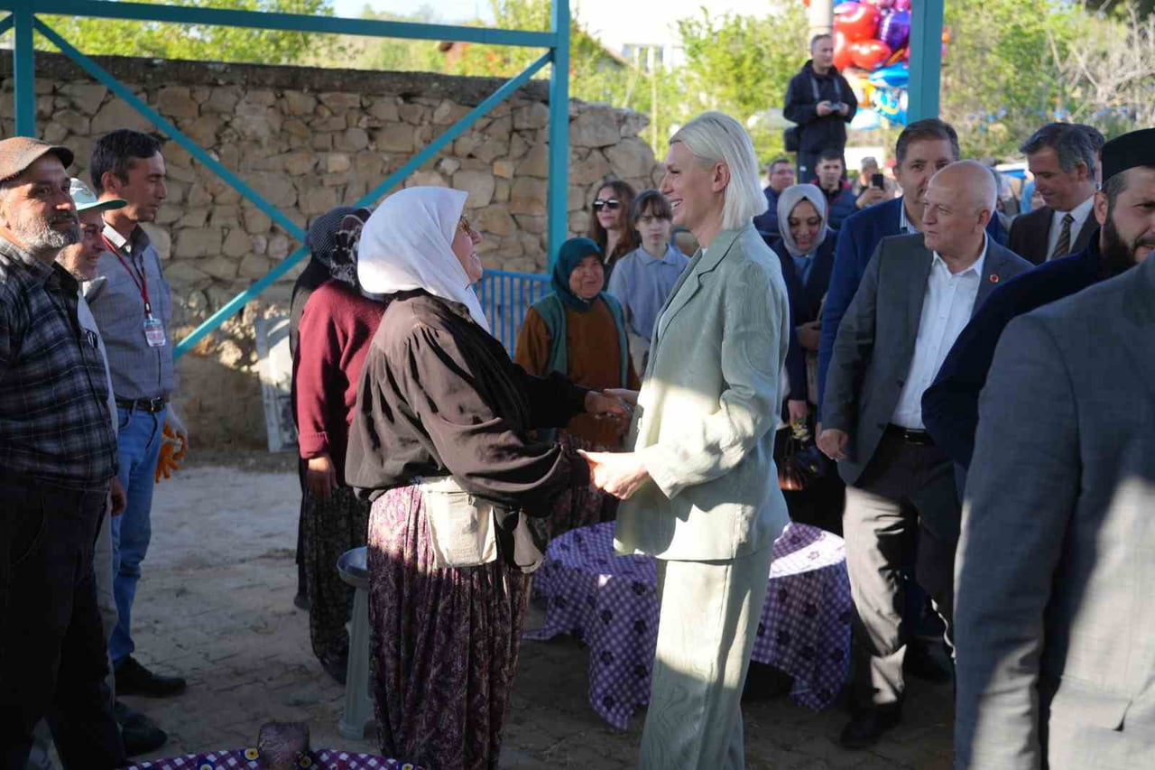 BAŞKAN SUBAŞI HIDIRELLEZ COŞKUSUNA ORTAK OLDU