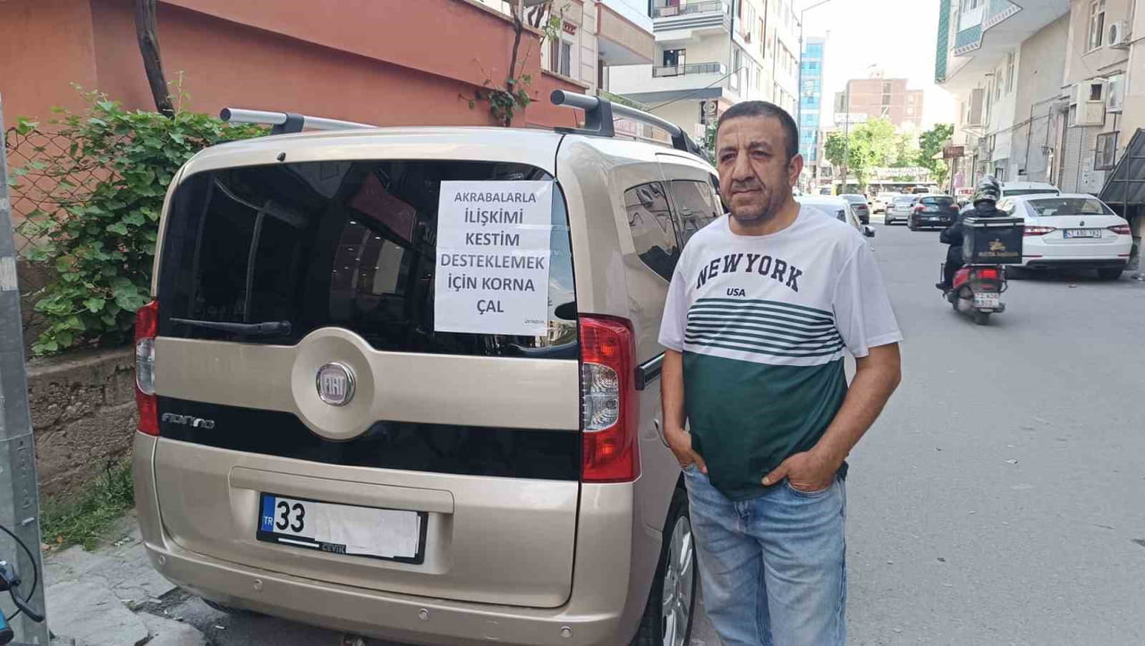 BATMAN'DA 45 YILDIR ESNAFLIK YAPAN VEYSİ TEKİN, AKRABALARIYLA YAŞADIĞI SORUNLAR SONUCU KESTİĞİ...