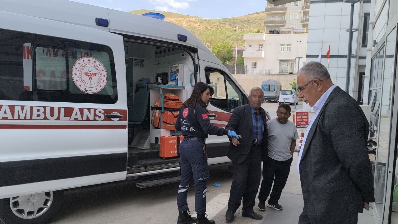 BATMAN’IN GERCÜŞ İLÇESİNE BAĞLI AYDINCA KÖYÜNDE DOĞADAN TOPLADIĞI MANTARI YEDİKTEN SONRA...
