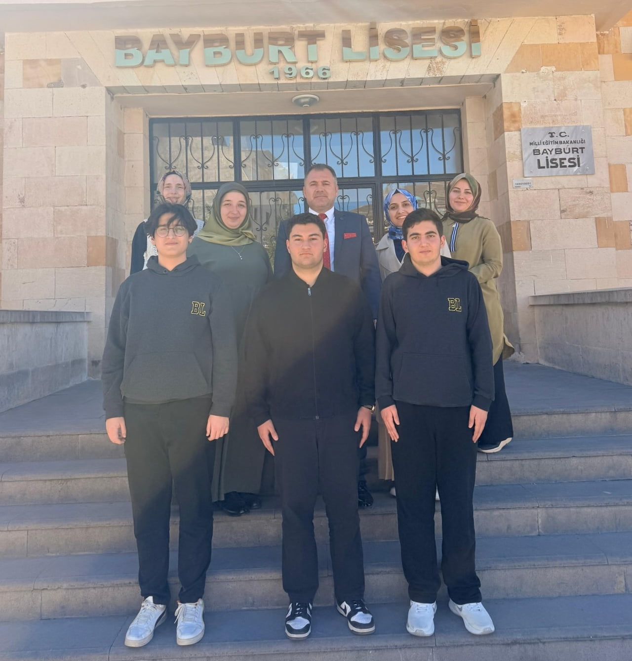 BAYBURT LİSESİ EKİBİ İTALYA’DA BAYBURT’U TEMSİL EDECEK
