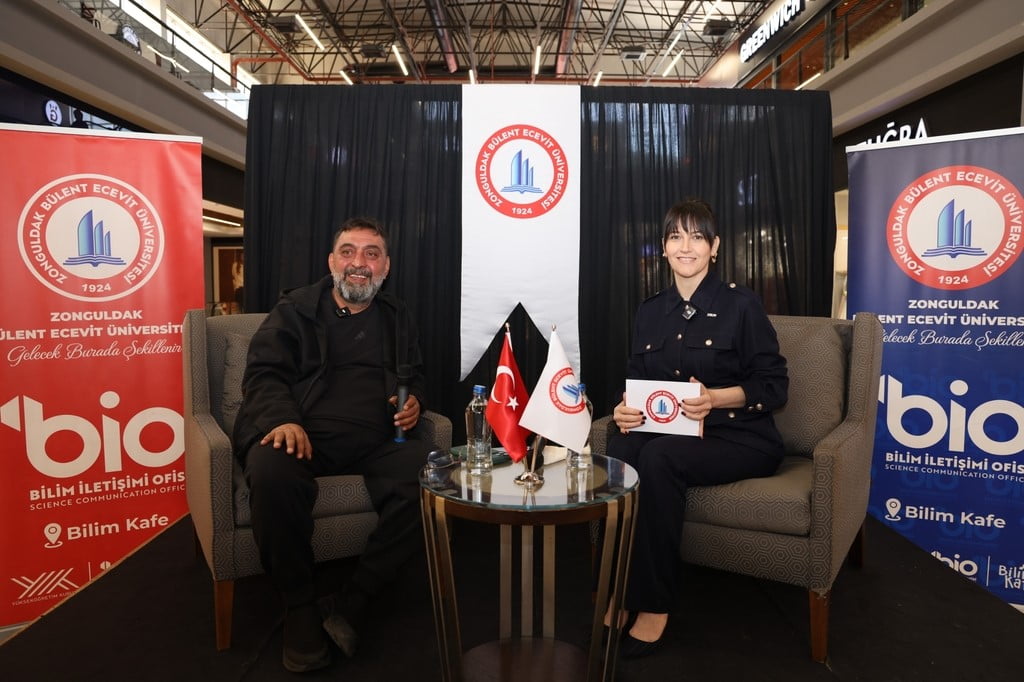 BEUN BİLİM İLETİŞİMİ OFİSİ TARAFINDAN HAZIRLANAN, TİYATRO SANATÇISI AHMET YENİLMEZ’İN KONUK OLDUĞU...