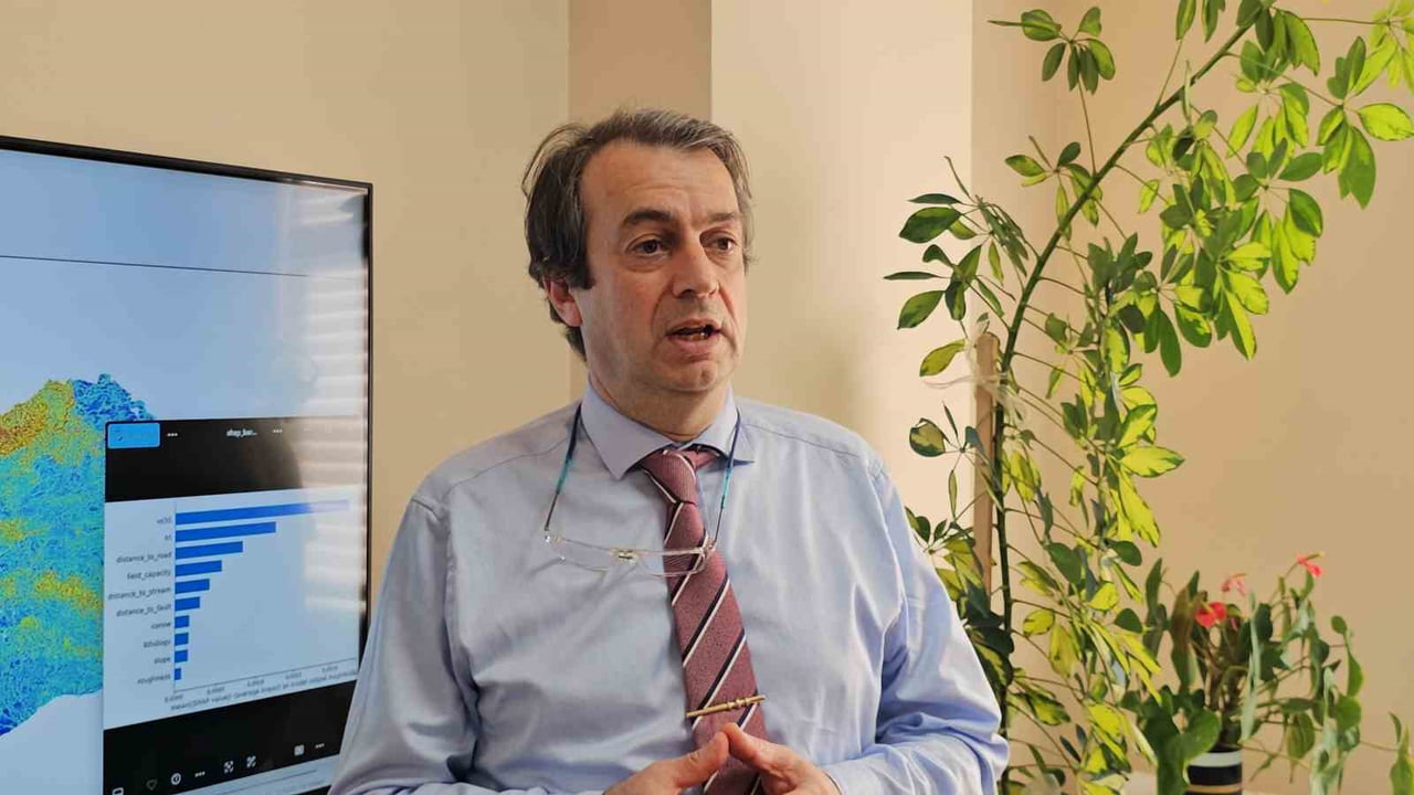 BEUN MÜHENDİSLİK FAKÜLTESİ ÖĞRETİM ÜYESİ PROF. DR. ŞENOL HAKAN KUTOĞLU, TÜRKİYE'DE EN ÇOK CAN VE...