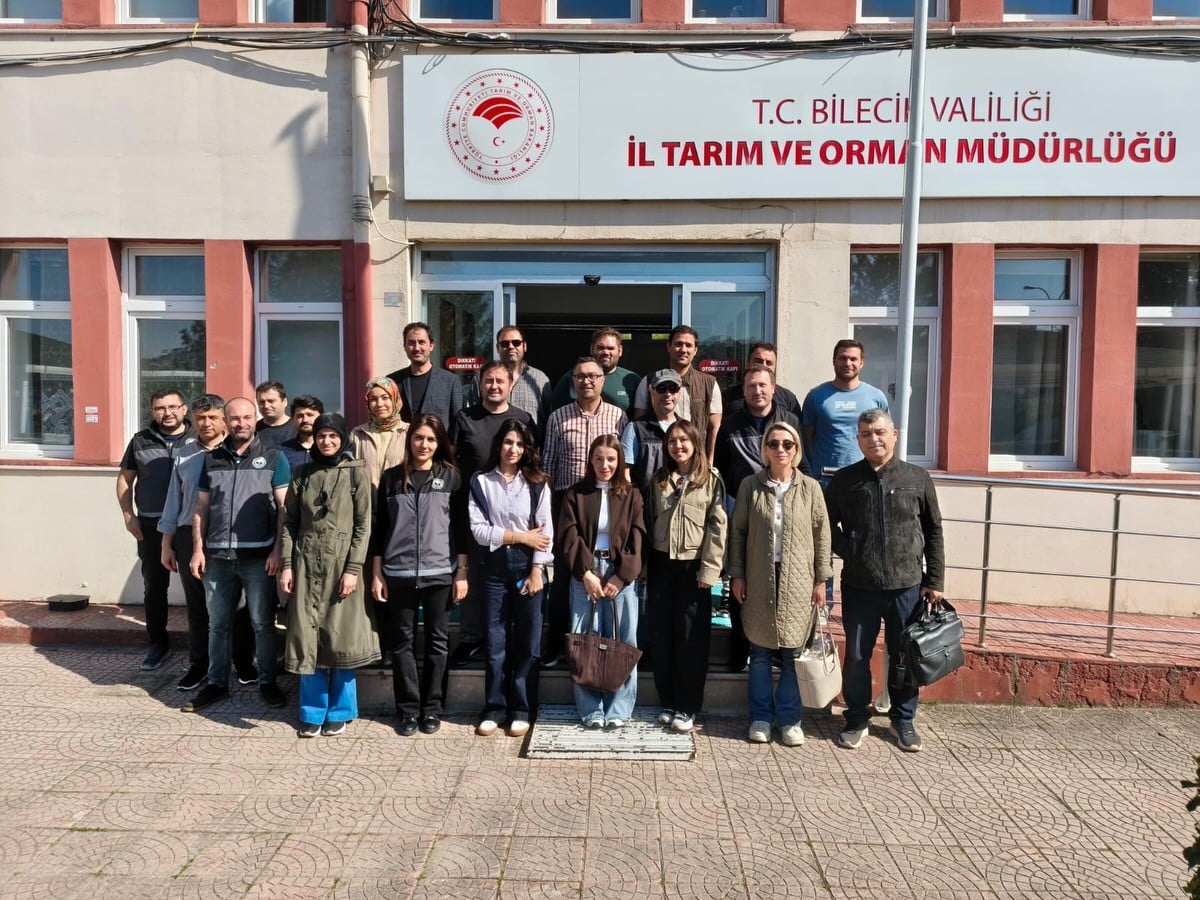 BİLECİK'TE VETERİNER HEKİMLERE YÖNELİK, HAYVAN HASTALIKLARIYLA MÜCADELE KAPSAMINDA NUMUNE ALMA...