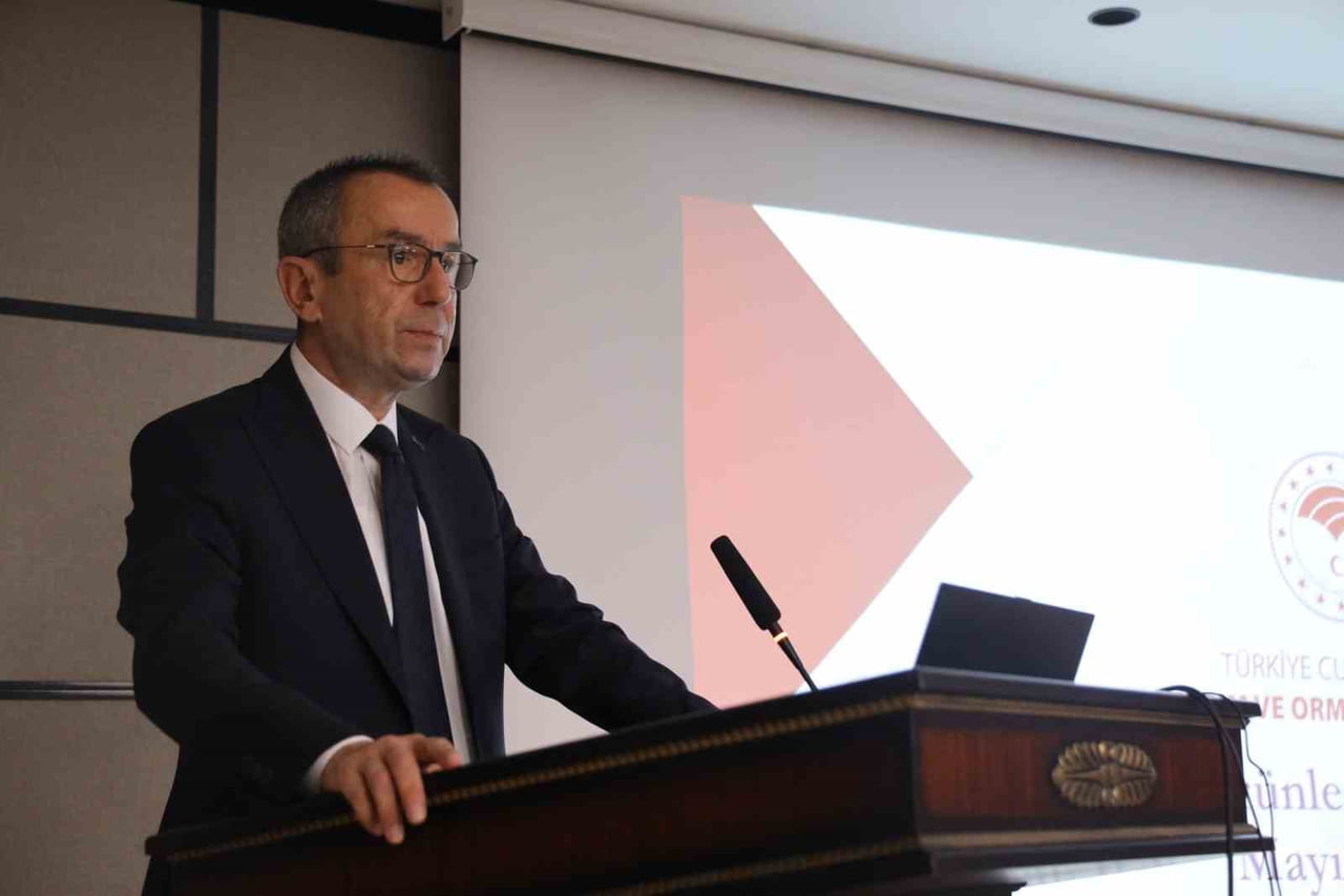 BİLECİK’TE B-REÇETE EĞİTİMİ BİLECİK İL TARIM MÜDÜRÜ ÇETİN AYVALIK