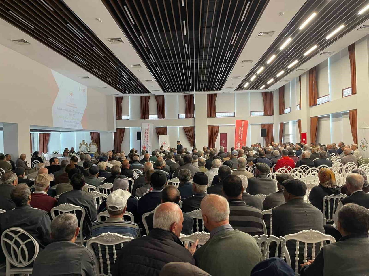 BİLECİK’TE ÇİFTÇİLERE B-REÇETE EĞİTİMİ