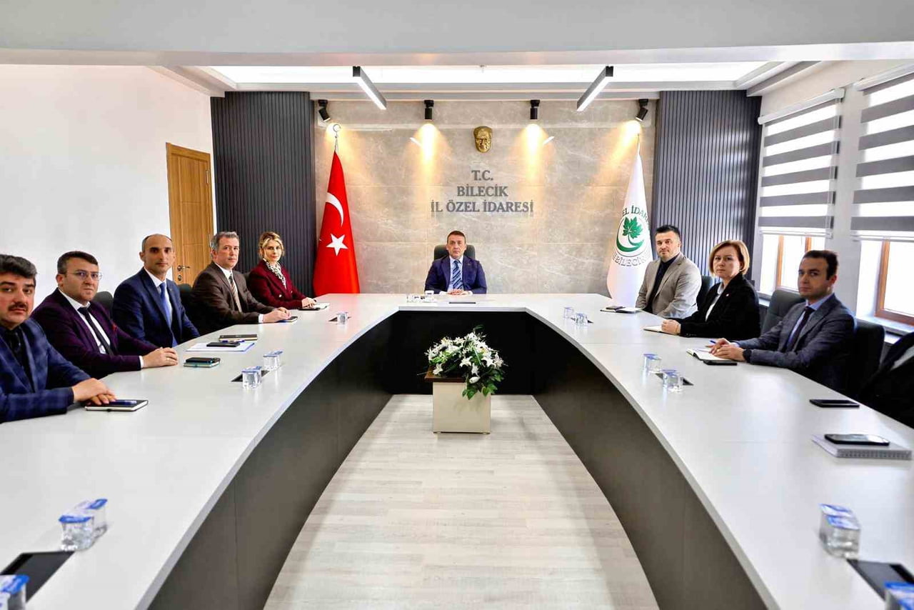 BİLECİK’TE İL ÖZEL İDARESİ ÇALIŞMALARI DEĞERLENDİRİLDİ