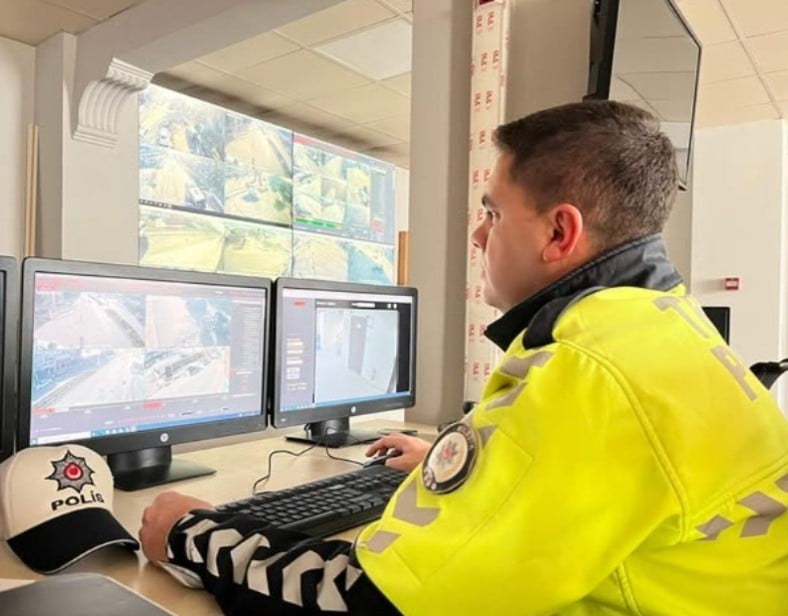 BİLECİK’TE TRAFİK DENETİMLERİNDE 46 ARACA CEZA UYGULANDI